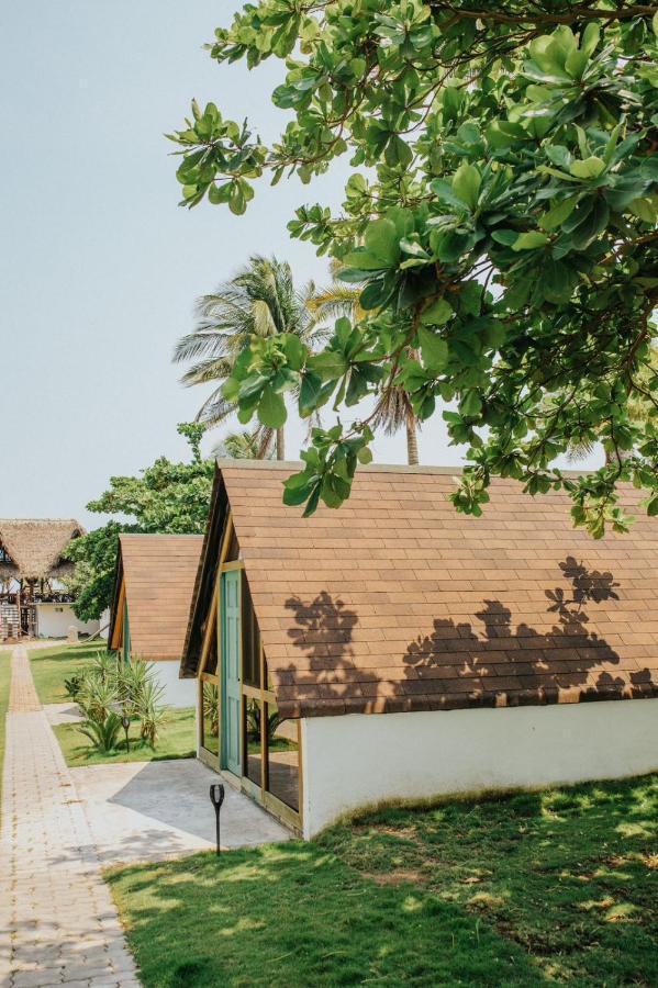Los Olivos La Playa Hotel Y Restaurante Escuintla Eksteriør billede